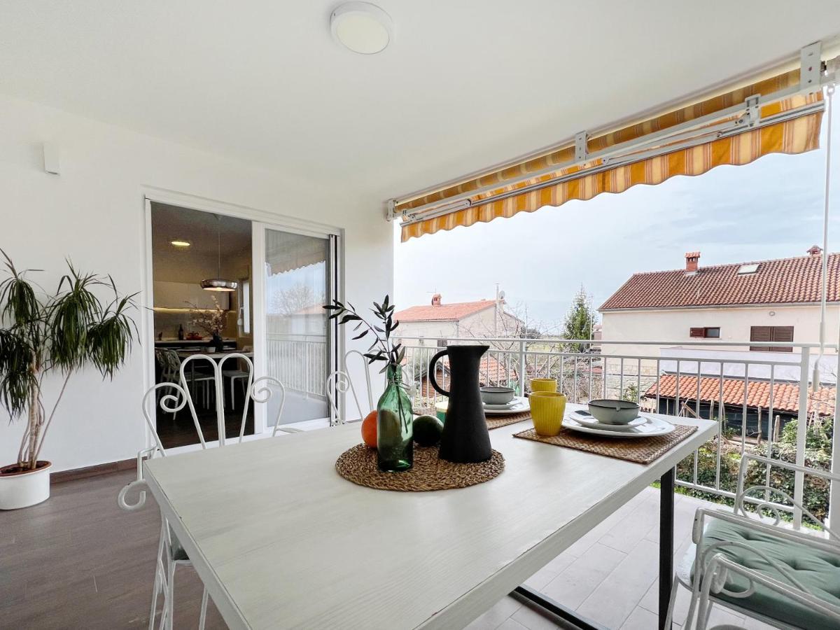 Apartments Teodora Maria Novigrad Istria Exterior foto