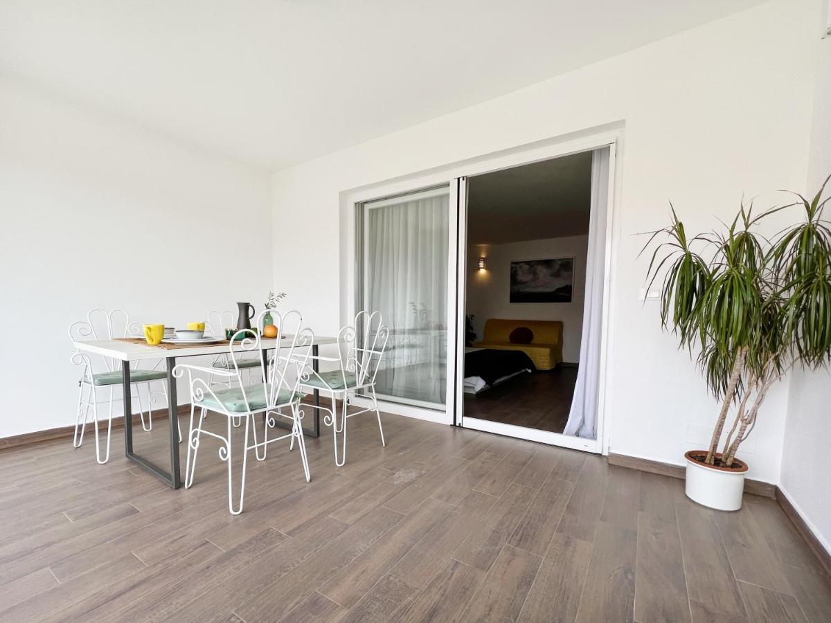 Apartments Teodora Maria Novigrad Istria Exterior foto